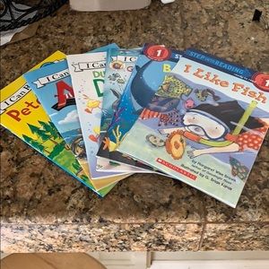 Like New 6 I can read books!